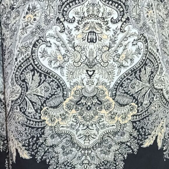 Rose And Olive Tunic Flowy Crepe Black And White Floral Paisle Flowy Sz 1X - Picture 11 of 12